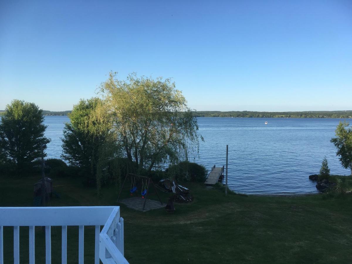 La Grange Sur Le Lac App A Et B 생로만 외부 사진